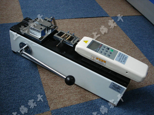 手動臥式拉力測試臺圖片